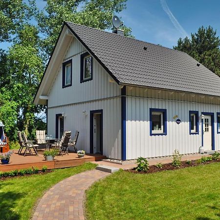 Komfortables Haus Mit Kamin, Sauna, Garten, Terrasse - Ferienhaus Sternschnuppe Wiek auf Rügen Zewnętrze zdjęcie