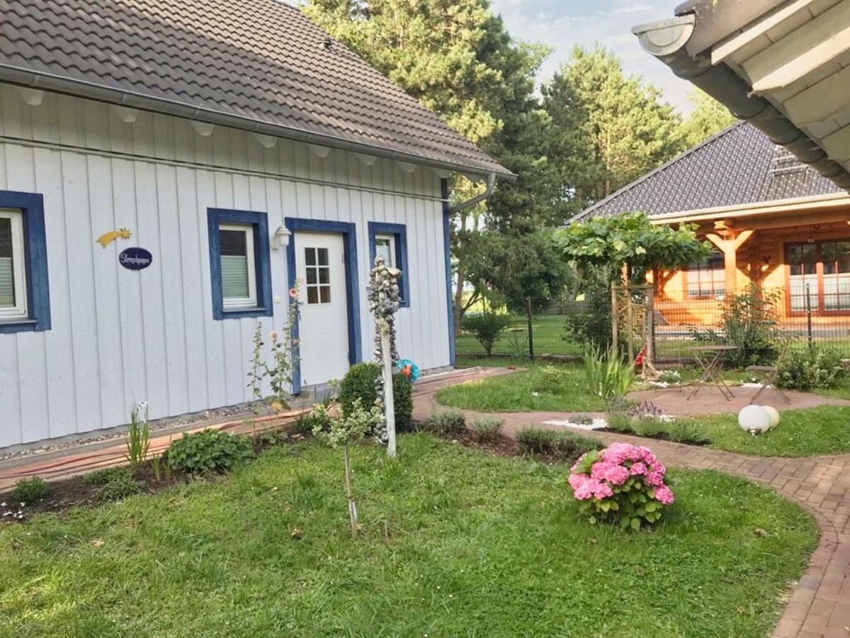 Komfortables Haus Mit Kamin, Sauna, Garten, Terrasse - Ferienhaus Sternschnuppe Wiek auf Rügen Zewnętrze zdjęcie