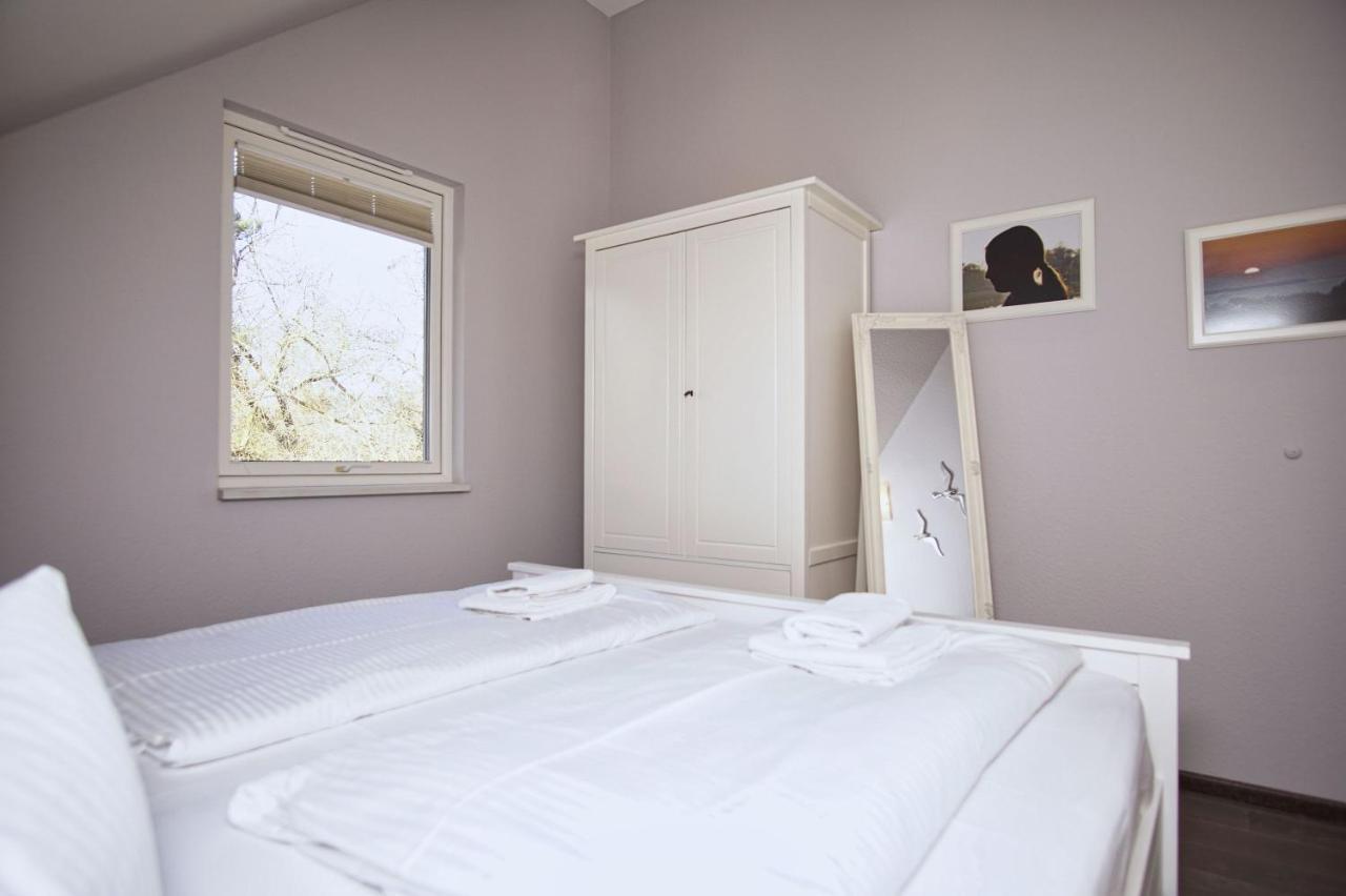 Komfortables Haus Mit Kamin, Sauna, Garten, Terrasse - Ferienhaus Sternschnuppe Wiek auf Rügen Zewnętrze zdjęcie
